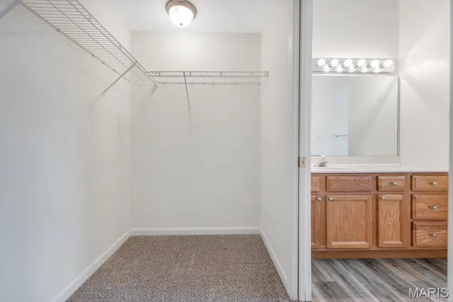 $874,900 | 101 Half Moon Bay Lane, Ballwin, MO 63011