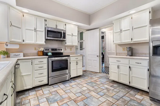 $450,000 | 551 West Bridge Street, Plainwell, MI 49080