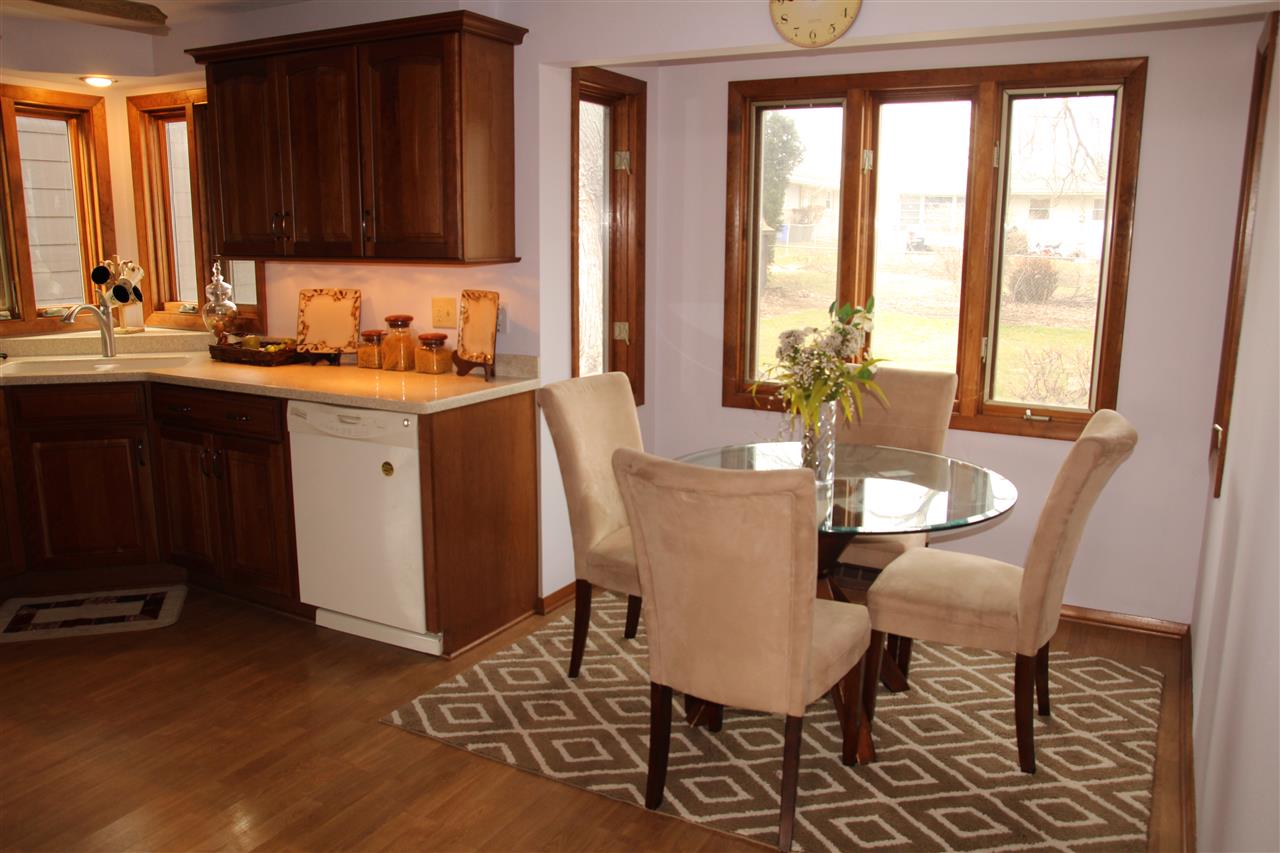 1603 Notre Dame Road Rockford, IL 61103 - Photo 4 of 18 Gallery Image 4