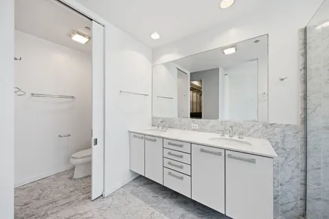 $510,000 | 550 North St Clair Street, Unit 1204, Chicago, IL 60611