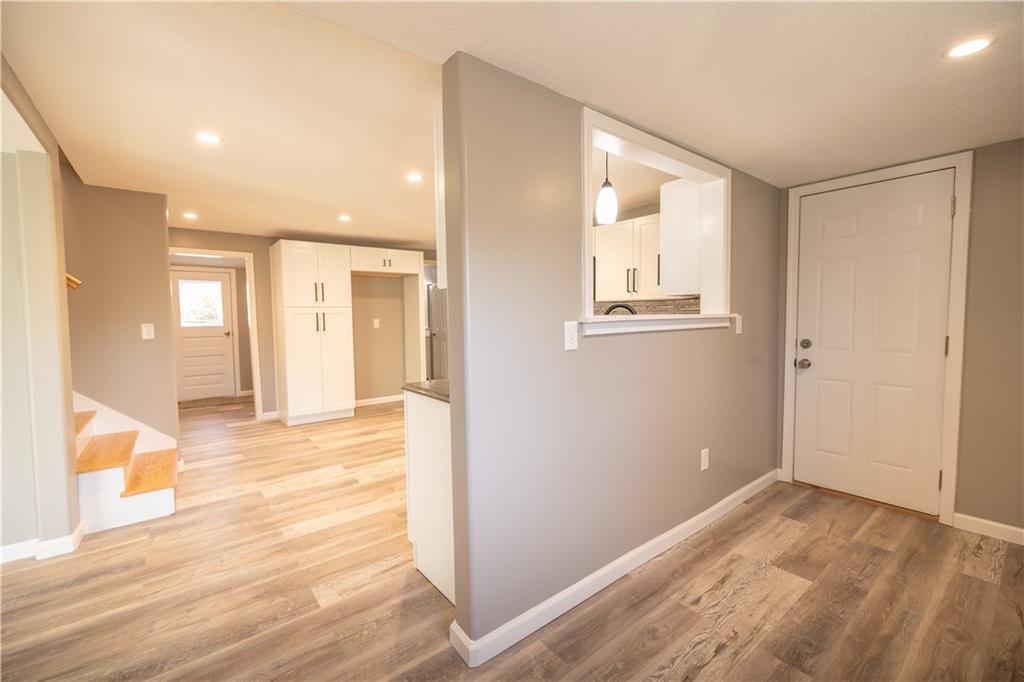 322 Front Street Grain Valley, MO 64029 - Photo 4 of 23