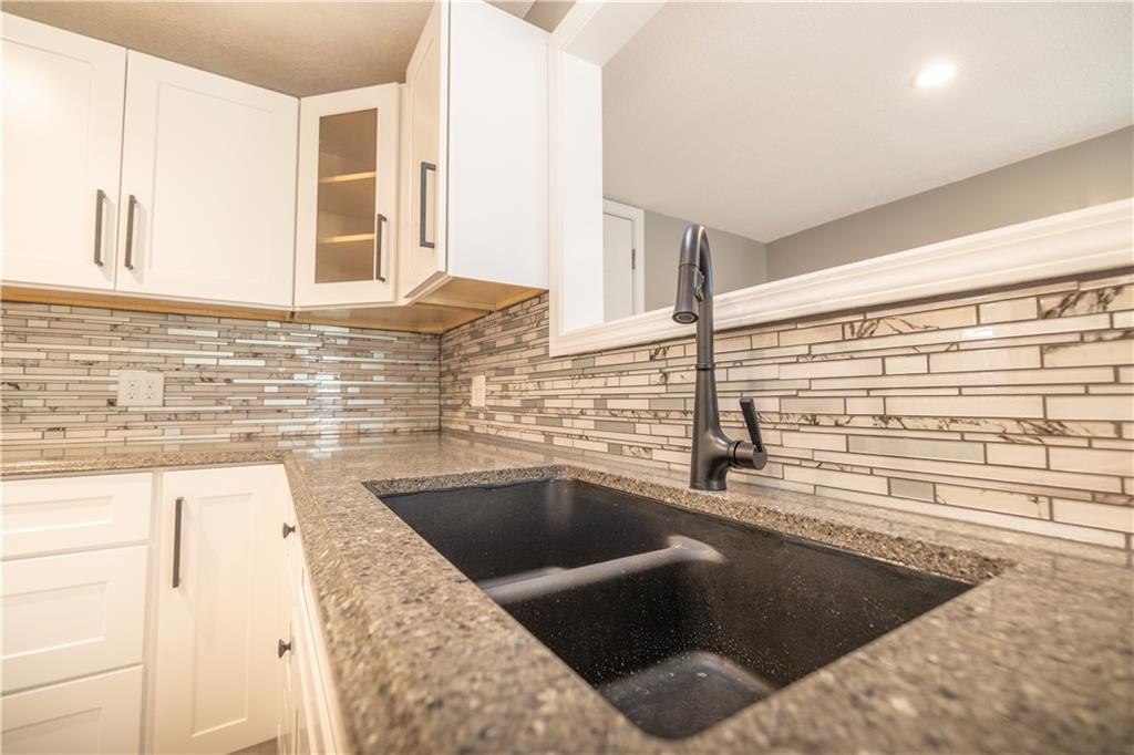 322 Front Street Grain Valley, MO 64029 - Photo 7 of 23