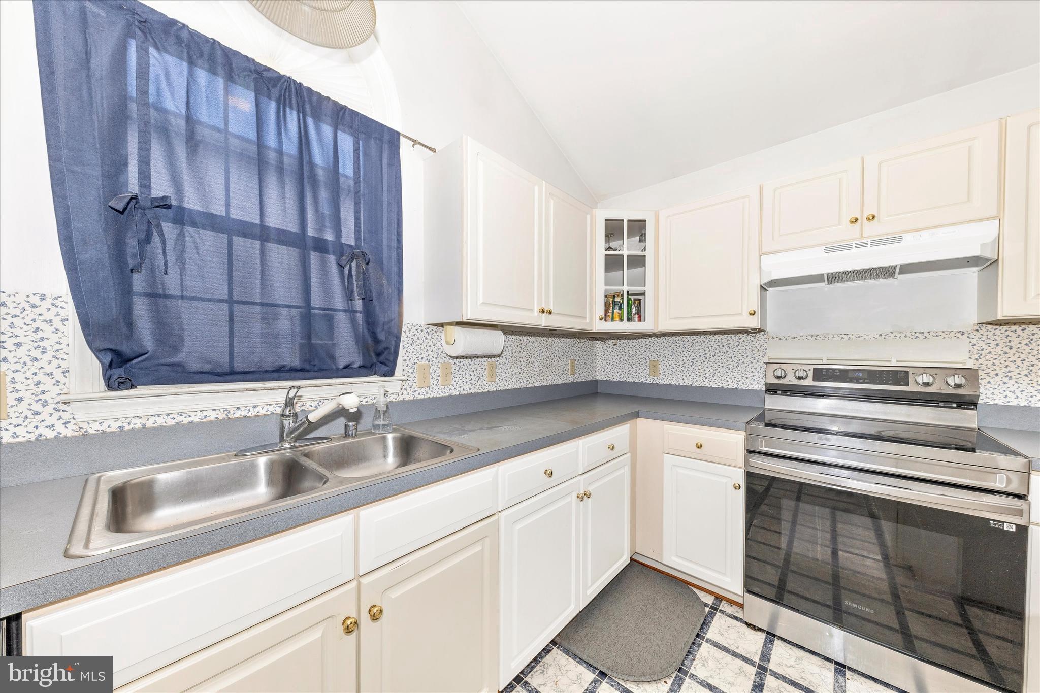 105 Ridge Avenue Taneytown, MD 21787 - Photo 15 of 45