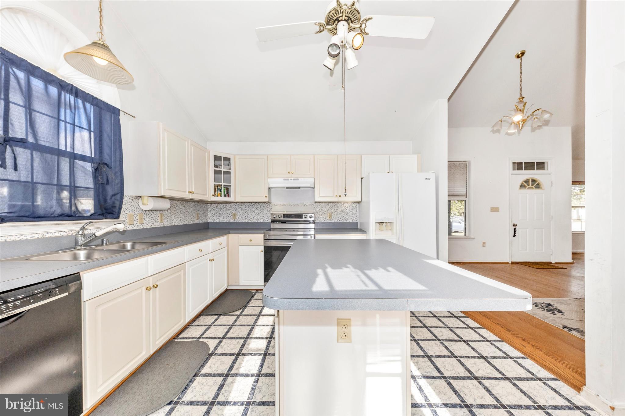 105 Ridge Avenue Taneytown, MD 21787 - Photo 16 of 45