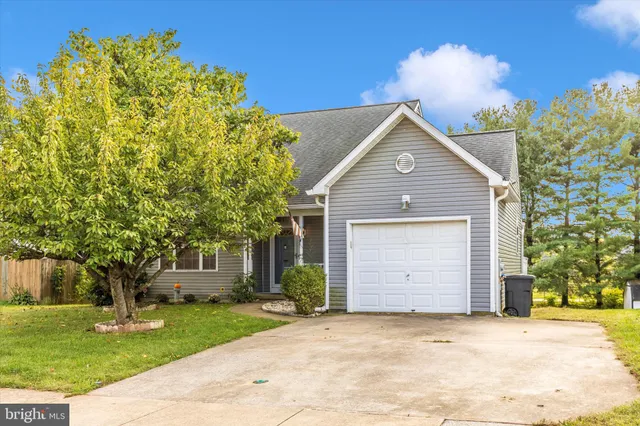 $370,000 | 105 Ridge Avenue, Taneytown, MD 21787