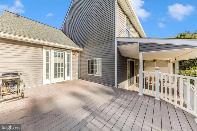 $370,000 | 105 Ridge Avenue, Taneytown, MD 21787