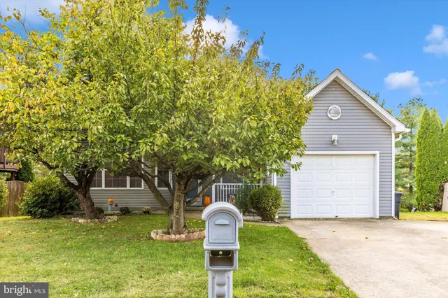 $370,000 | 105 Ridge Avenue, Taneytown, MD 21787