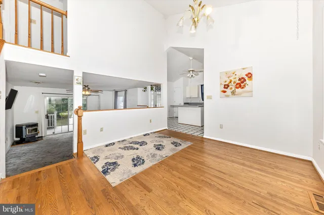 $370,000 | 105 Ridge Avenue, Taneytown, MD 21787