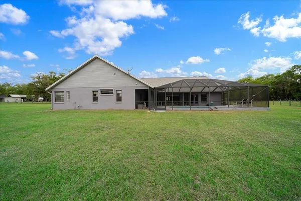 $869,000 | 13456 West Highway 318, Reddick, FL 32686