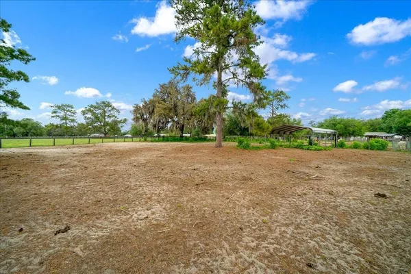 $869,000 | 13456 West Highway 318, Reddick, FL 32686
