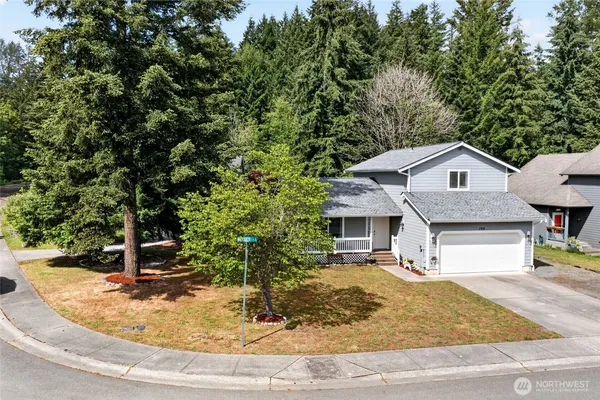 $489,950 | 700 Kelsey Lane East, Eatonville, WA 98328