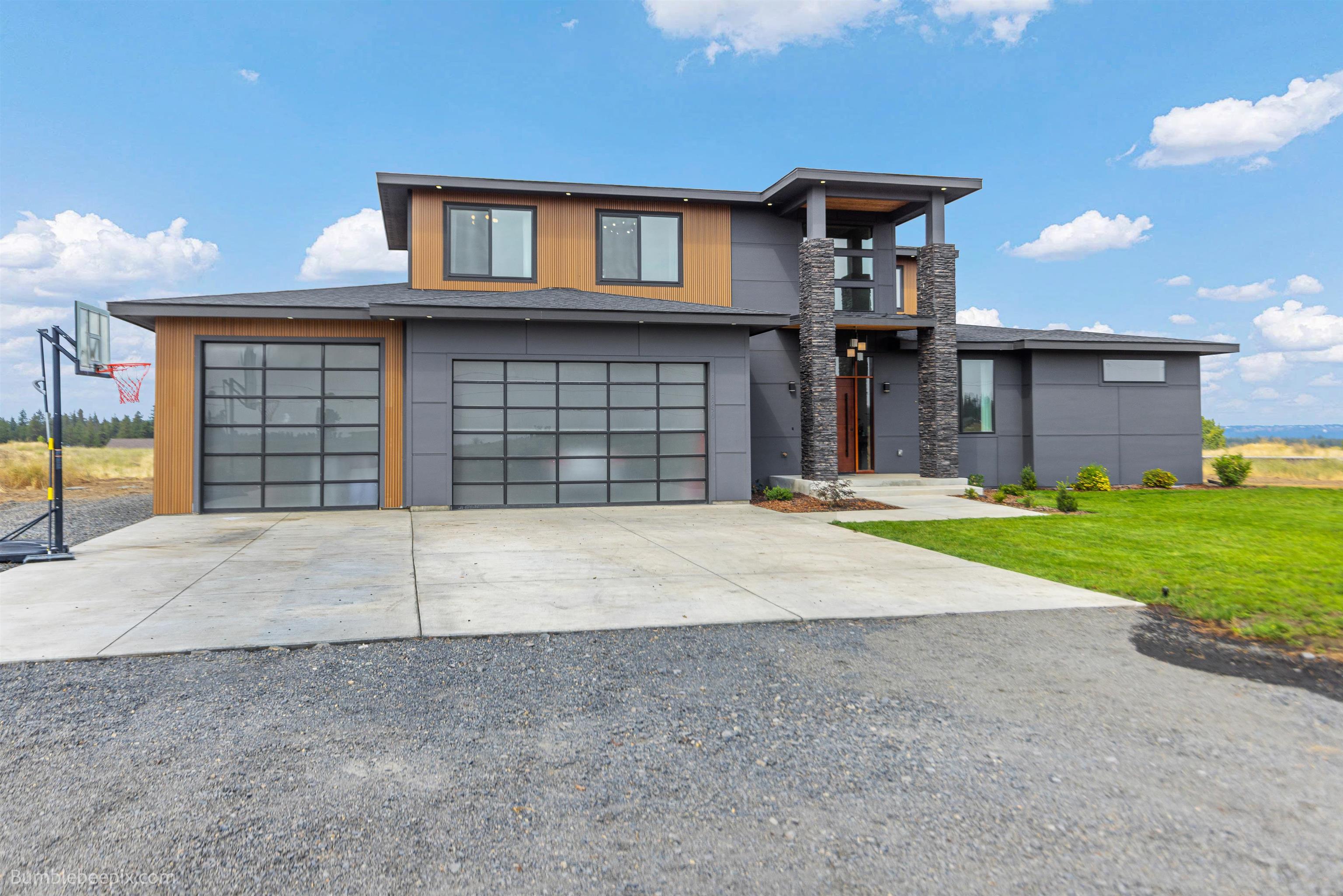 8250 West Mission Road Spokane, WA 99224 - Photo 3 of 43