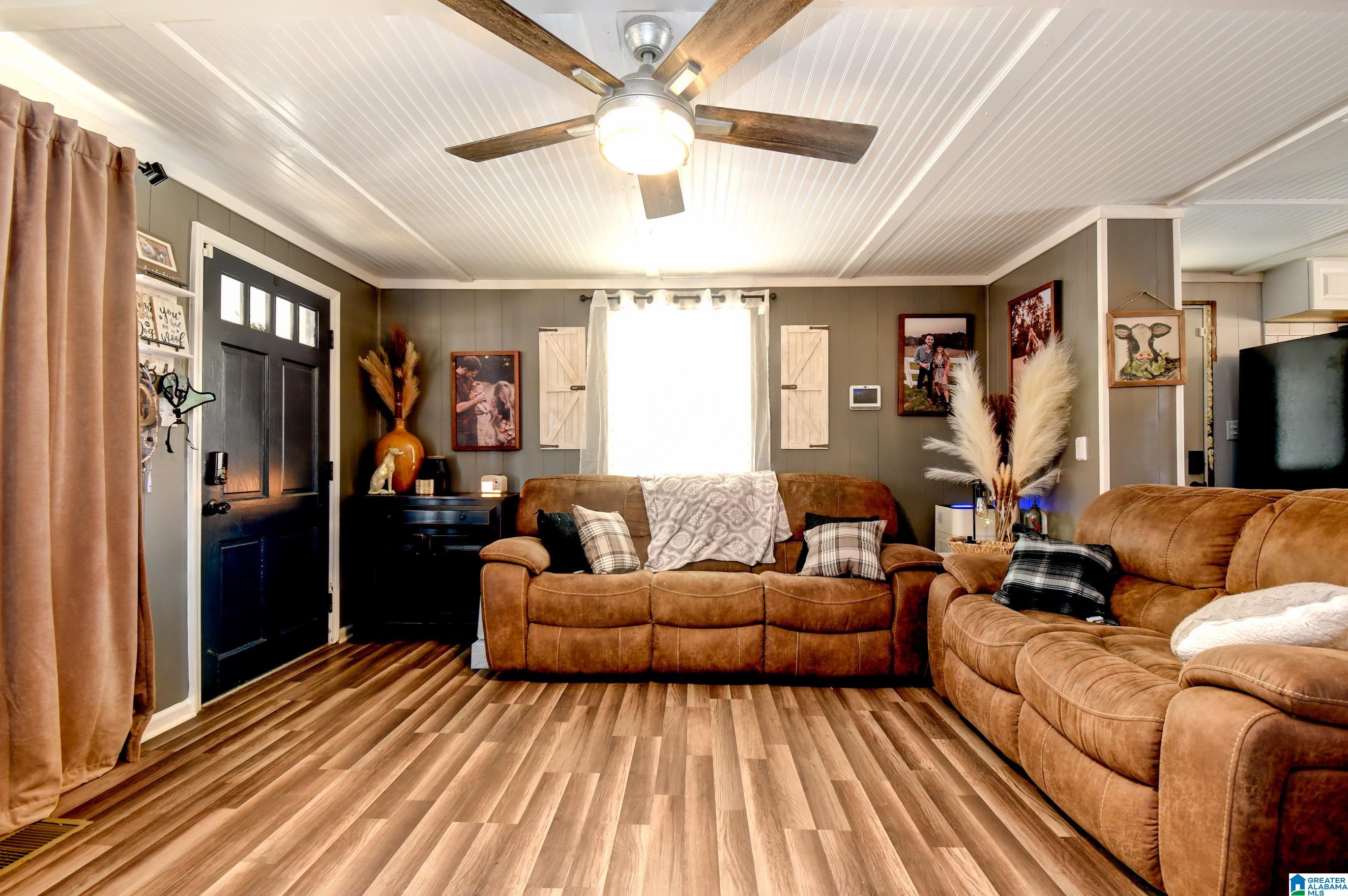 463 County Road 460 Clanton, AL 35046 - Photo 4 of 22