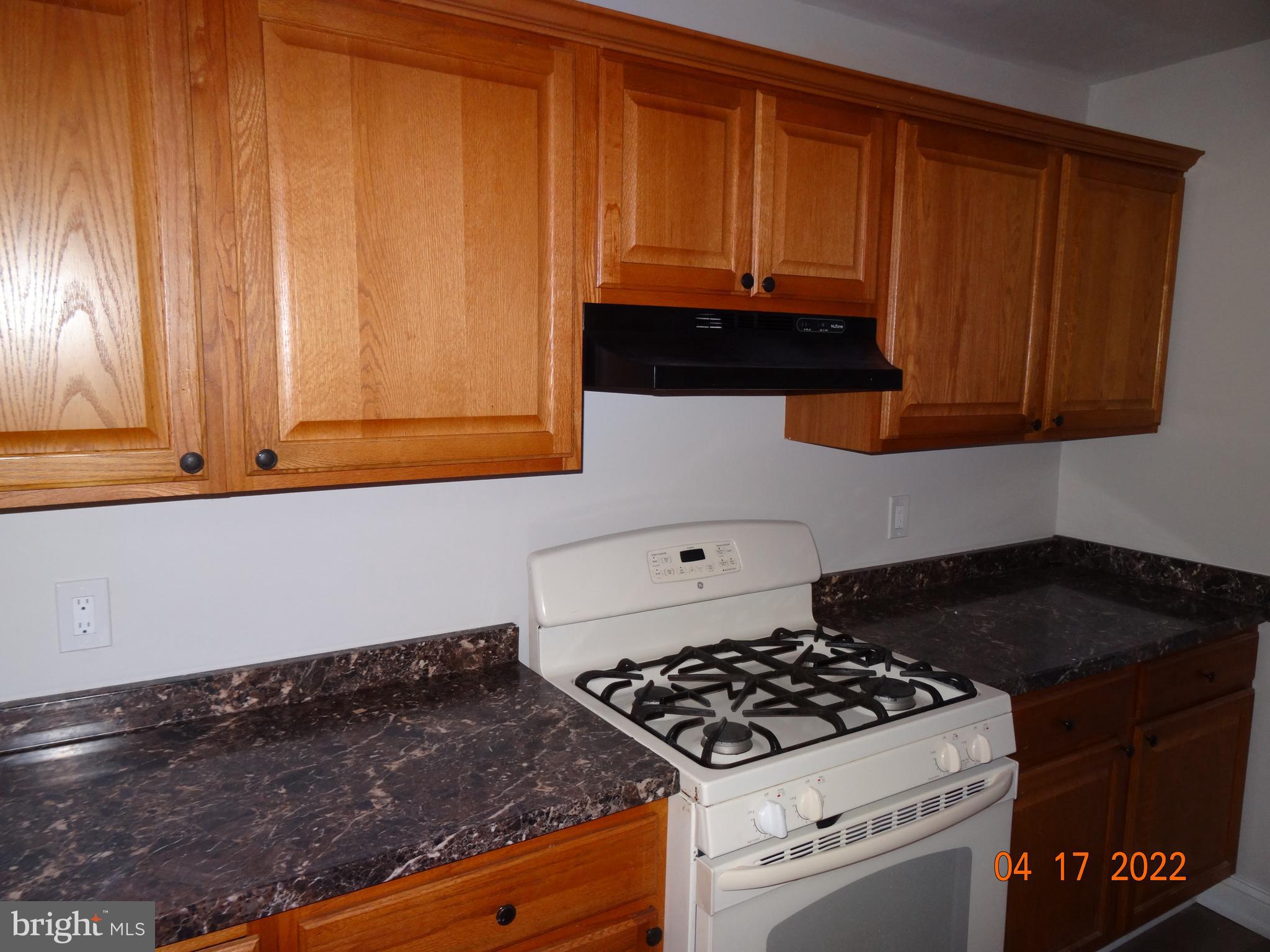 92 Houston Road Lansdowne, PA 19050 - Photo 13 of 26 Kitchen