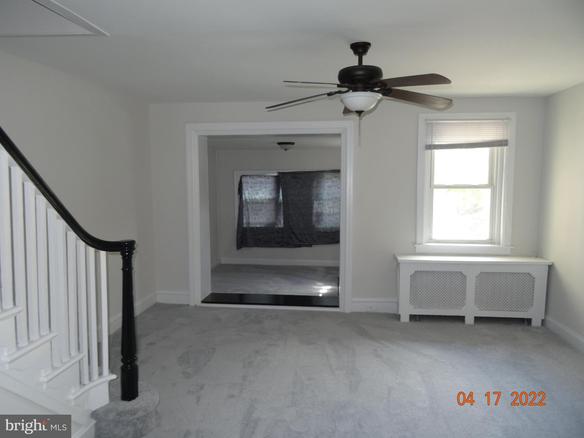 92 Houston Road Lansdowne, PA 19050 - Photo 5 of 26 Living Room