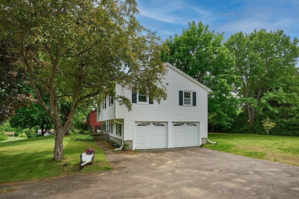10 Robin Road Easthampton, MA 01027 - Photo 24 of 41 Gallery Image 24