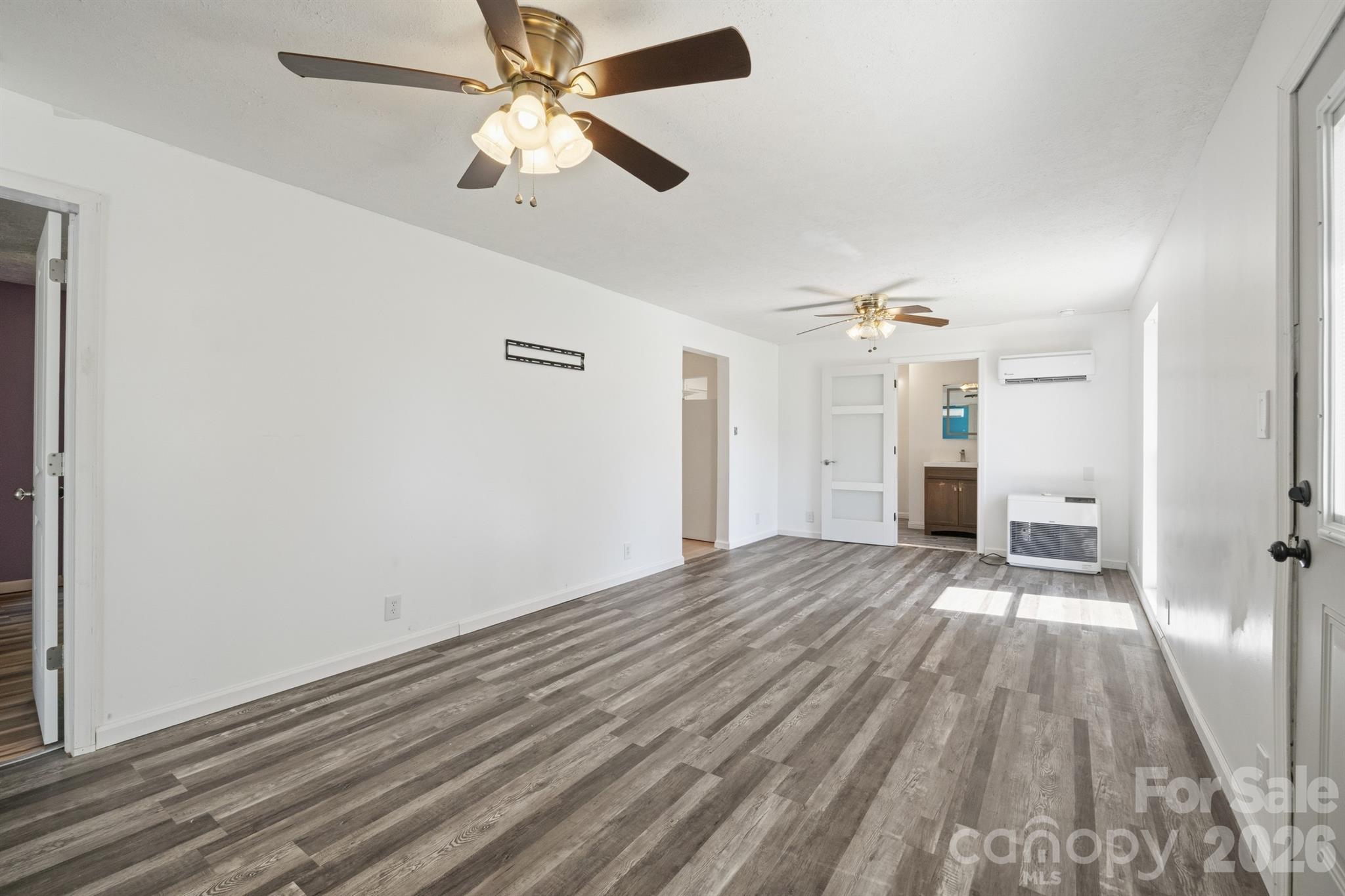 547 Pea Ridge Street Morganton, NC 28655 - Photo 11 of 36