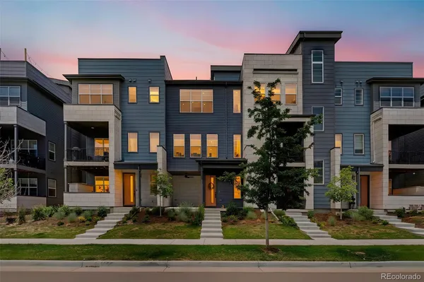 $605,000 | 10139 East 62nd Avenue, Denver, CO 80238