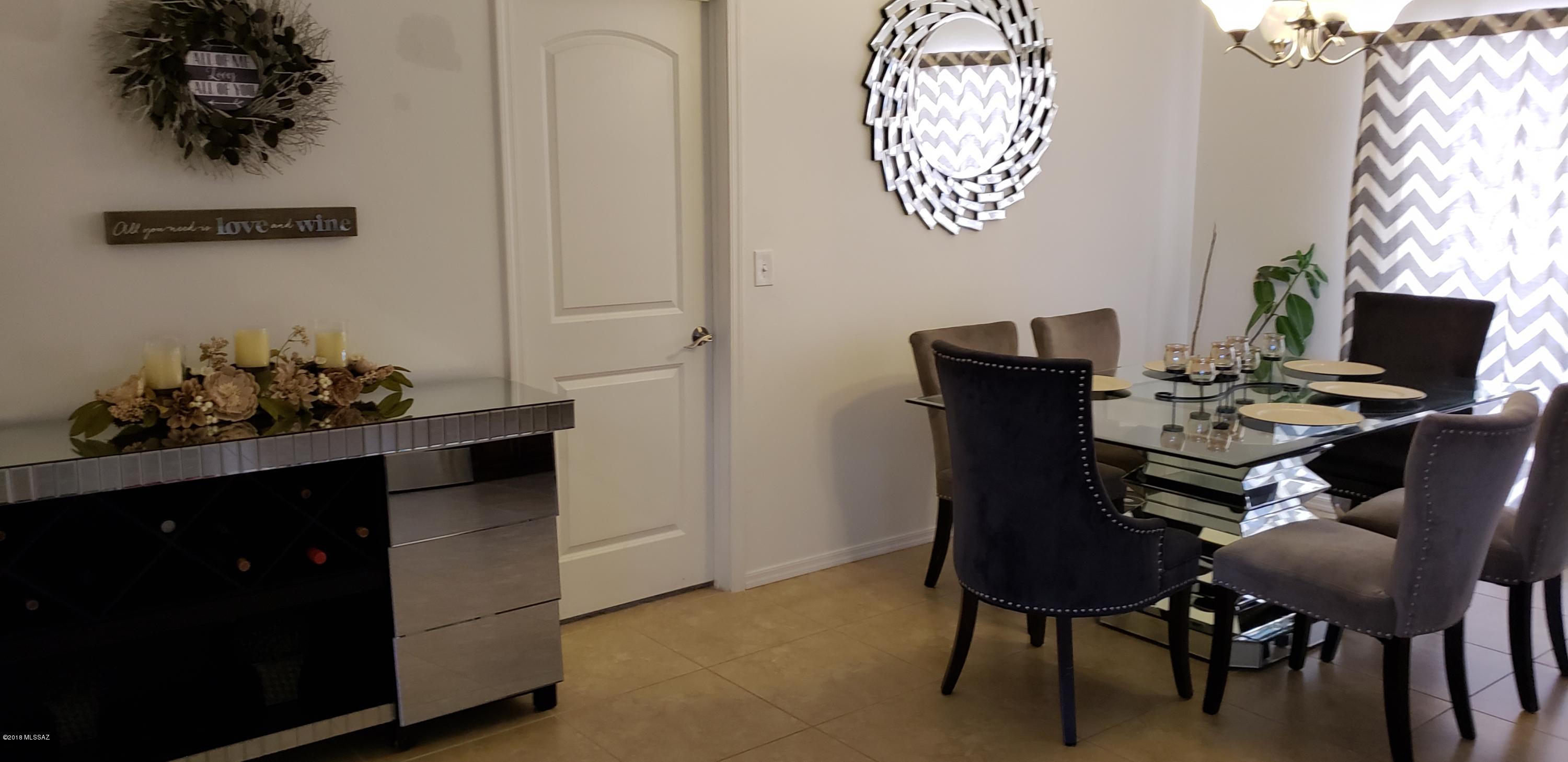 690 Ona Lane Rio Rico, AZ 85648 - Photo 5 of 18