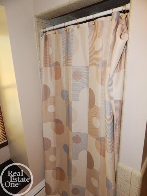 54095 Baker Road New Baltimore, MI 48047 - Photo 25 of 57