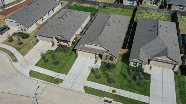 $2,200 | 27138 Breakaway Lane, Katy, TX 77493