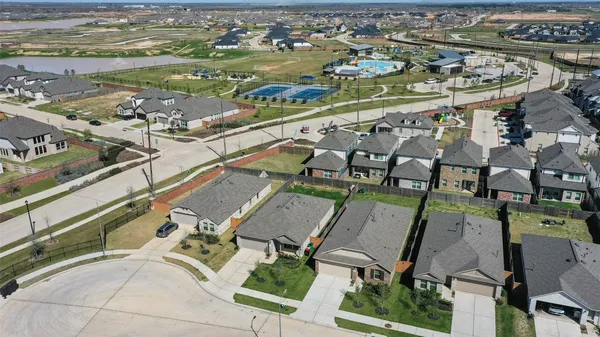 $2,200 | 27138 Breakaway Lane, Katy, TX 77493