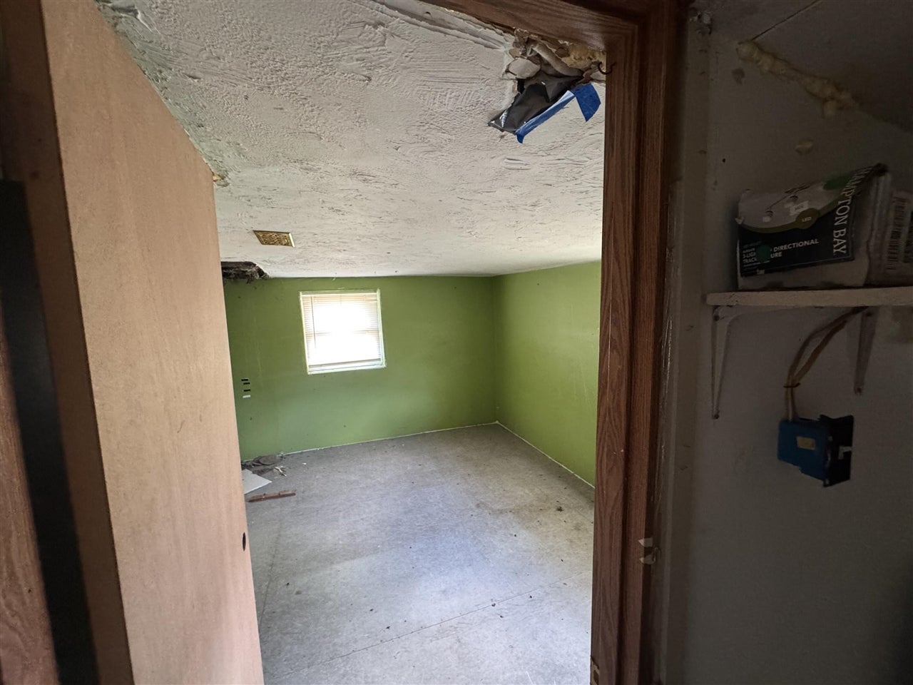 141 Goodell Street Colon, MI 49040 - Photo 7 of 9 Gallery Image 7