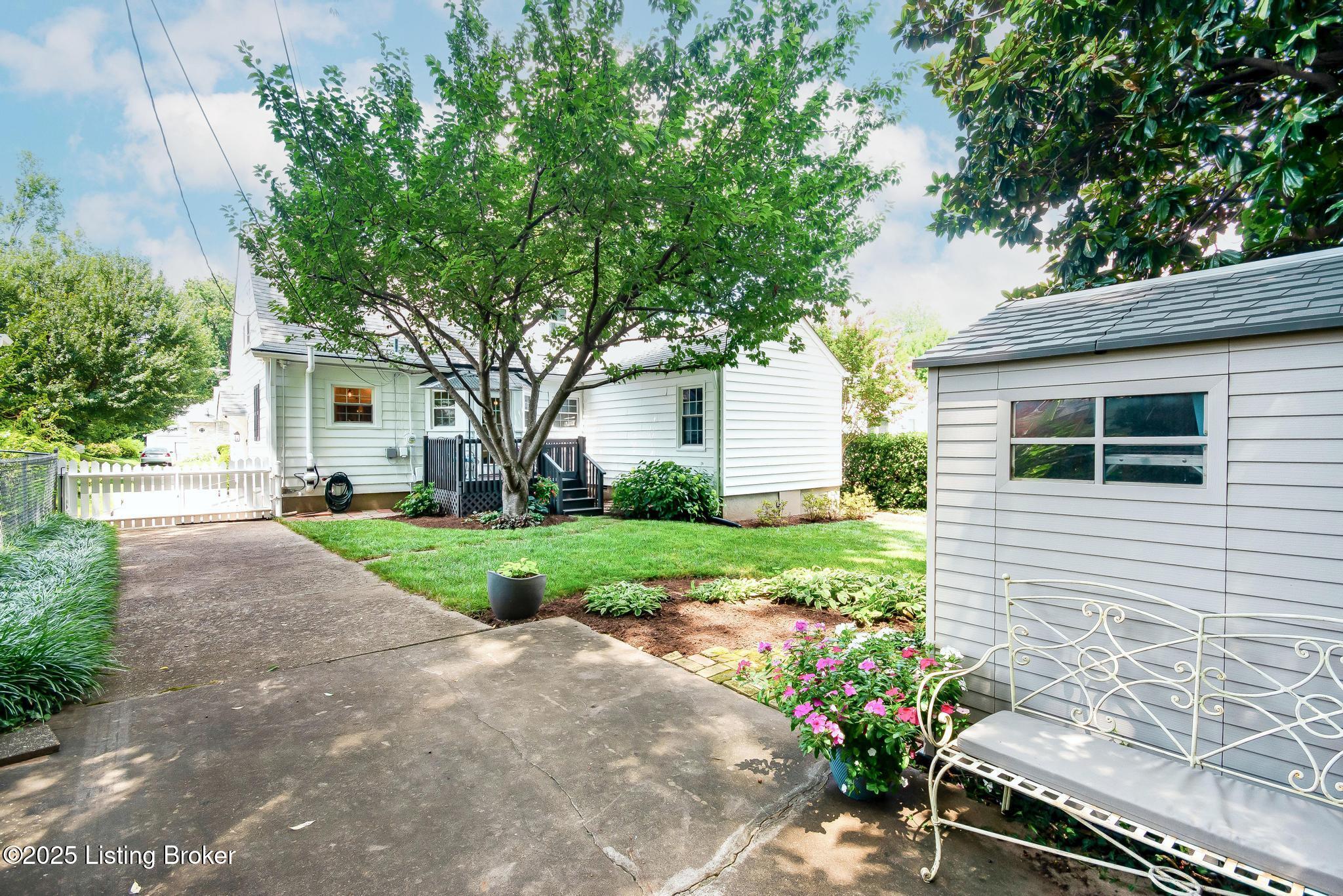 4008 Winchester Road Louisville, KY 40207 - Photo 65 of 66 4008_Winchester_Rd_40207_703