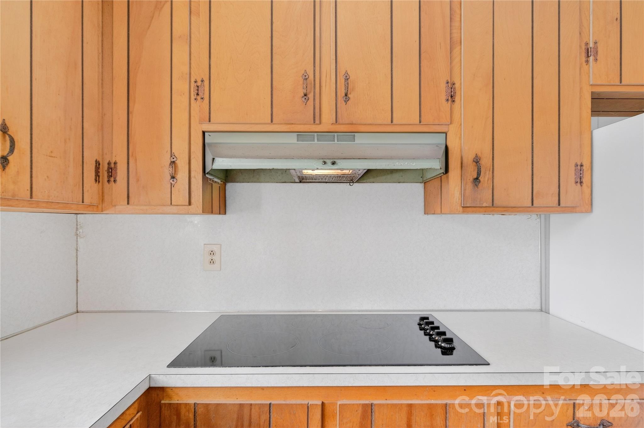 852 Fieldstone Road Mooresville, NC 28115 - Photo 14 of 34 a view of kitchen island with furniture