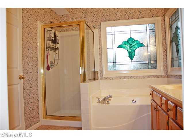 4203 Beacon Ridge Drive High Point, NC 27265 - Photo 8 of 16 Master Bath/Spa.