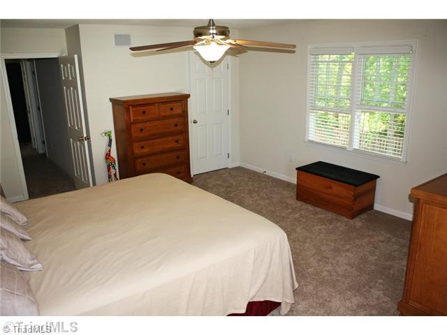 4203 Beacon Ridge Drive High Point, NC 27265 - Photo 10 of 16 2nd Bedroom.