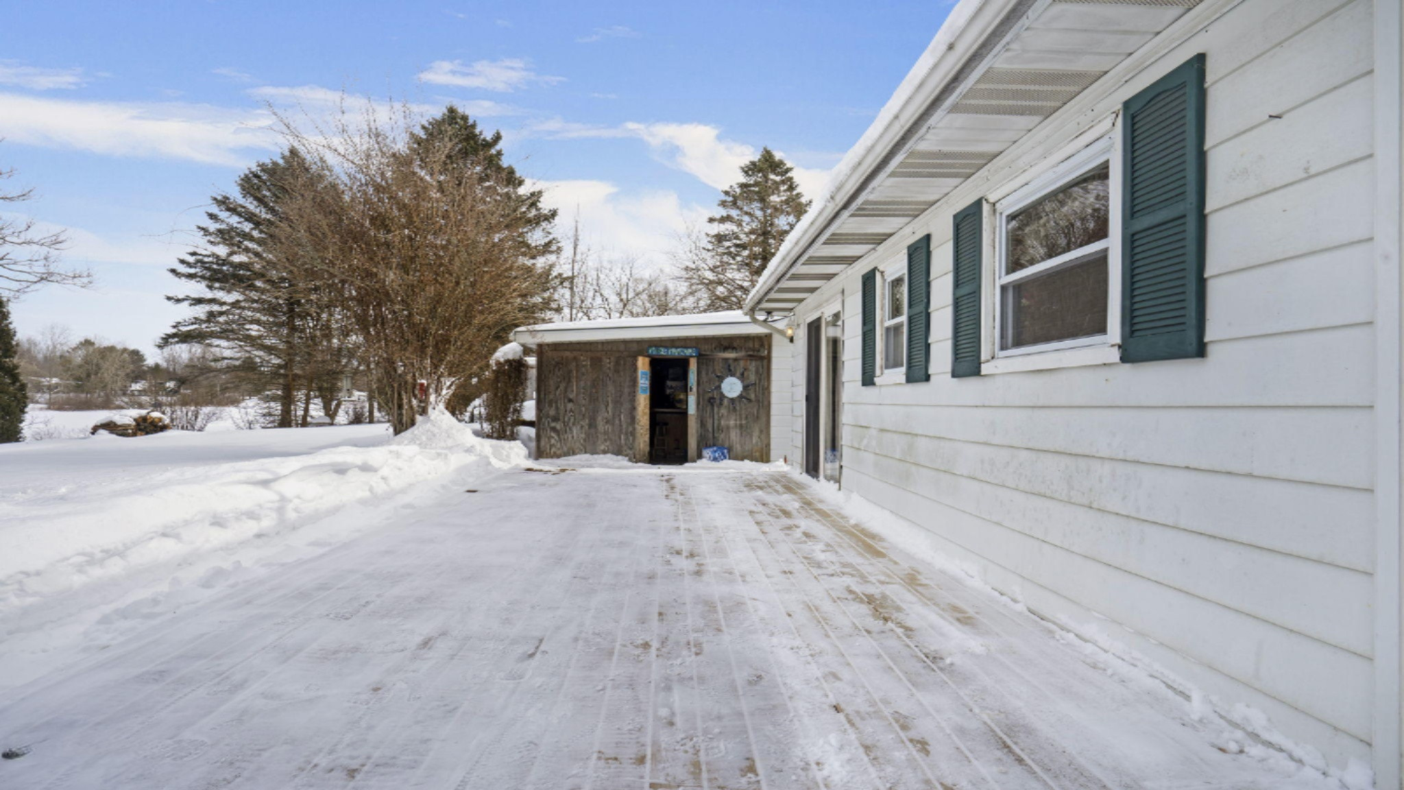 4220 West Stanton Road Stanton, MI 48888 - Photo 5 of 37 18-web-or-mls-DSC00254-r