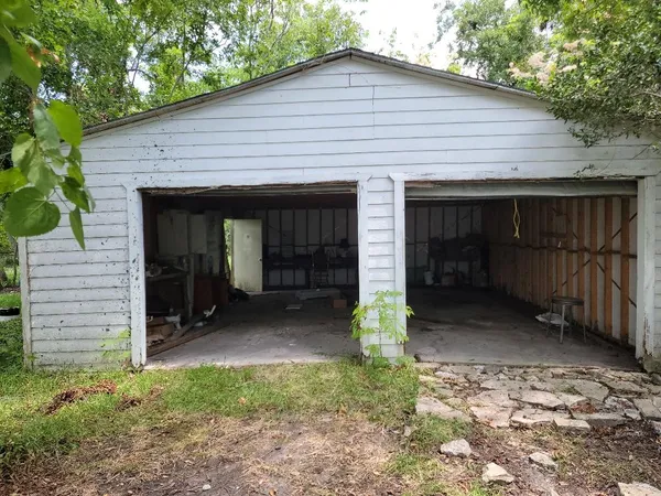 $50,000 | 421 Ave B, La Marque, TX 77568