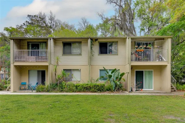 $113,900 | 1015 Southwest 9th Street, Unit D22, Gainesville, FL 32601