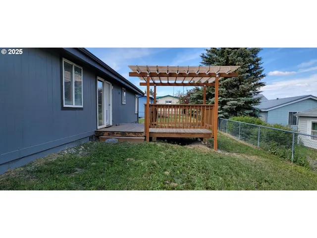 $290,000 | 205 William Street, Enterprise, OR 97828