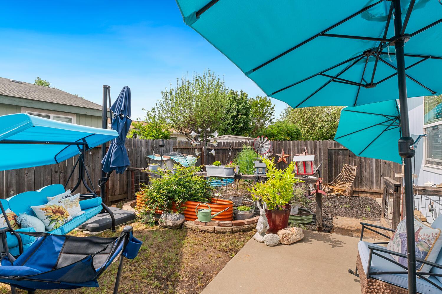 1400 West Marlette Street, Unit 45 Ione, CA 95640 - Photo 27 of 41 a view of an outdoor sitting area with furniture