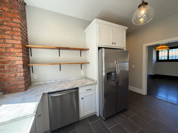 $2,500 | 206 Eveningside Drive, Chattanooga, TN 37404