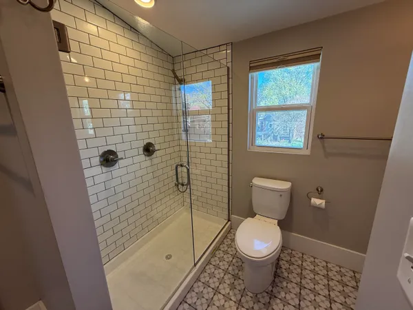 $2,500 | 206 Eveningside Drive, Chattanooga, TN 37404