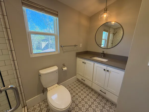 $2,500 | 206 Eveningside Drive, Chattanooga, TN 37404