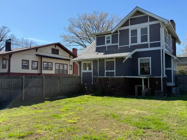 $2,500 | 206 Eveningside Drive, Chattanooga, TN 37404