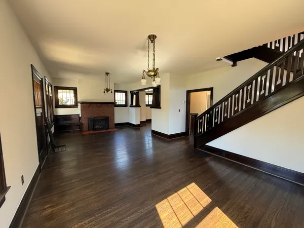$2,500 | 206 Eveningside Drive, Chattanooga, TN 37404