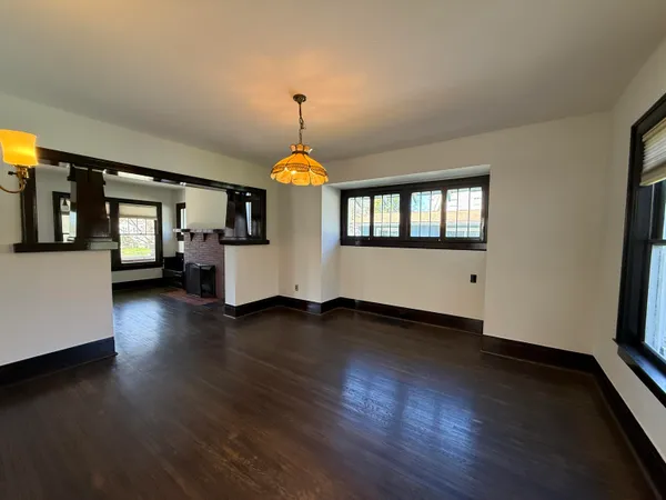 $2,500 | 206 Eveningside Drive, Chattanooga, TN 37404