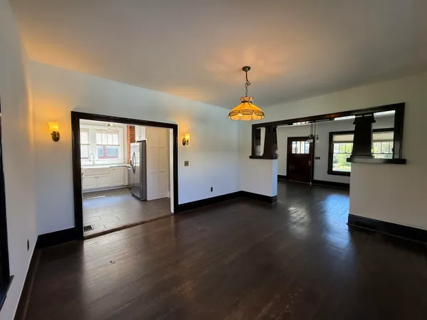 $2,500 | 206 Eveningside Drive, Chattanooga, TN 37404