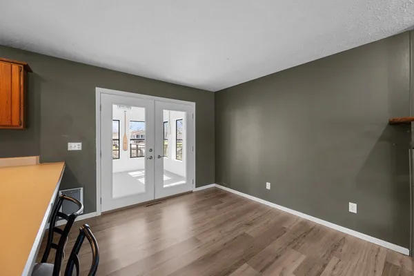 $399,900 | 3545 West Harbor Drive, Bettendorf, IA 52722