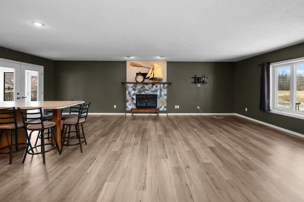 $399,900 | 3545 West Harbor Drive, Bettendorf, IA 52722