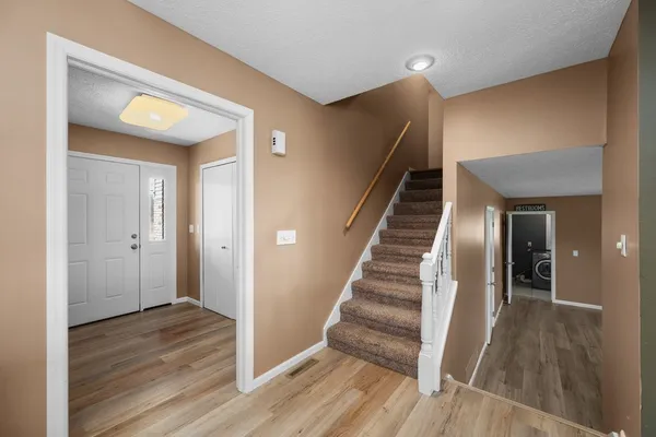 $399,900 | 3545 West Harbor Drive, Bettendorf, IA 52722