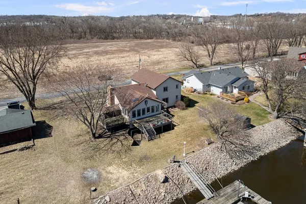 $399,900 | 3545 West Harbor Drive, Bettendorf, IA 52722