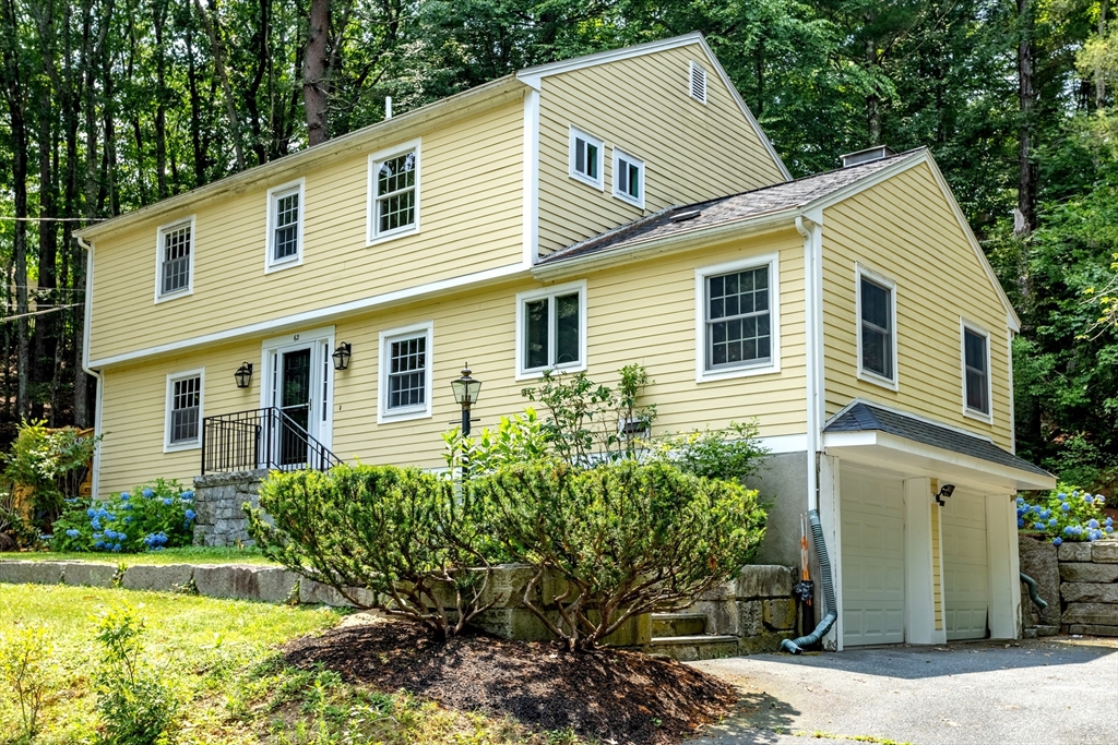 62 Loring Road Concord, MA 01742 - Photo 2 of 2 Gallery Image 2
