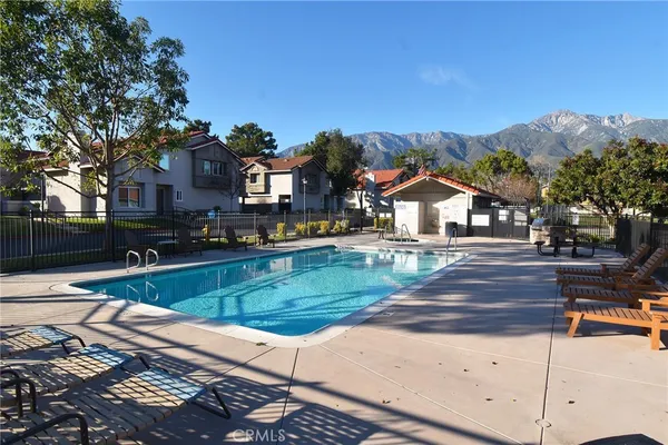 $2,700 | 9872 Highland Avenue, Unit B, Rancho Cucamonga, CA 91737