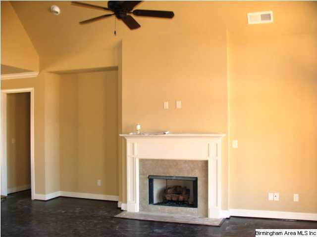 320 Oxford Way Pelham, AL 35124 - Photo 7 of 19